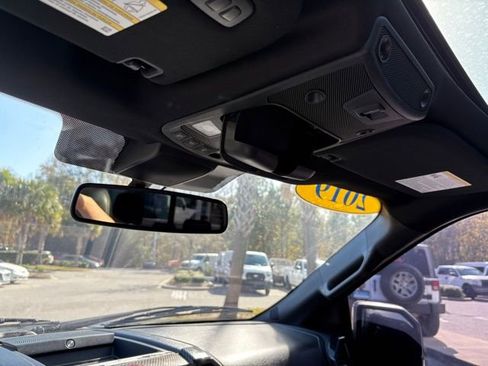 Used 2019 Ford F150 Lariat w/ Equipment Group 502A Luxury image 22