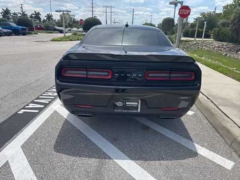Used 2021 Dodge Challenger SXT w/ Plus Package image 4