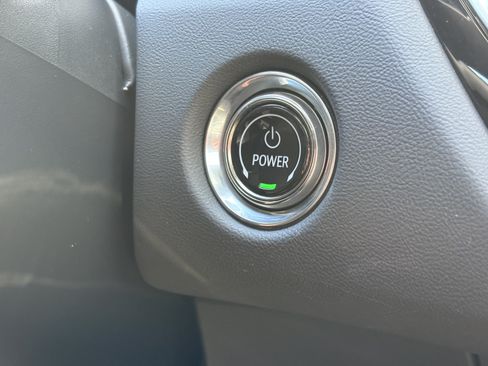 Used 2024 Cadillac Lyriq Luxury AWD/4WD image 29