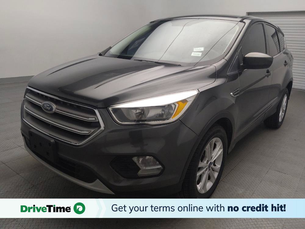 Used 2017 Ford Escape SE FWD image 1