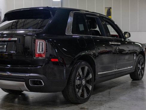 Used 2020 Rolls-Royce Cullinan AWD/4WD image 27