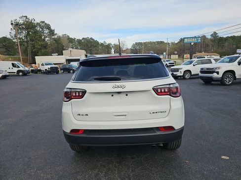 Used 2022 Jeep Compass Limited AWD/4WD image 4