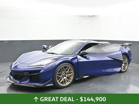 Used 2025 Chevrolet Corvette Z06 w/ Z07 Performance Package image 54