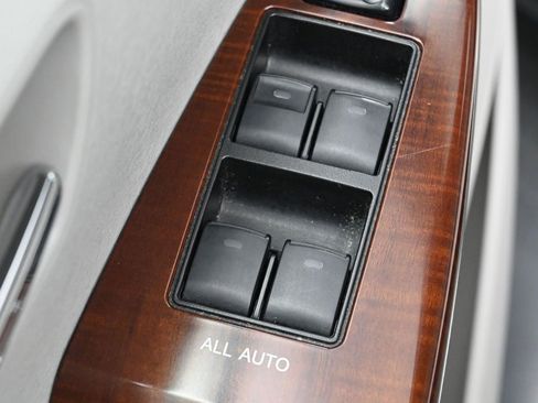 Used 2009 Toyota Venza FWD image 13
