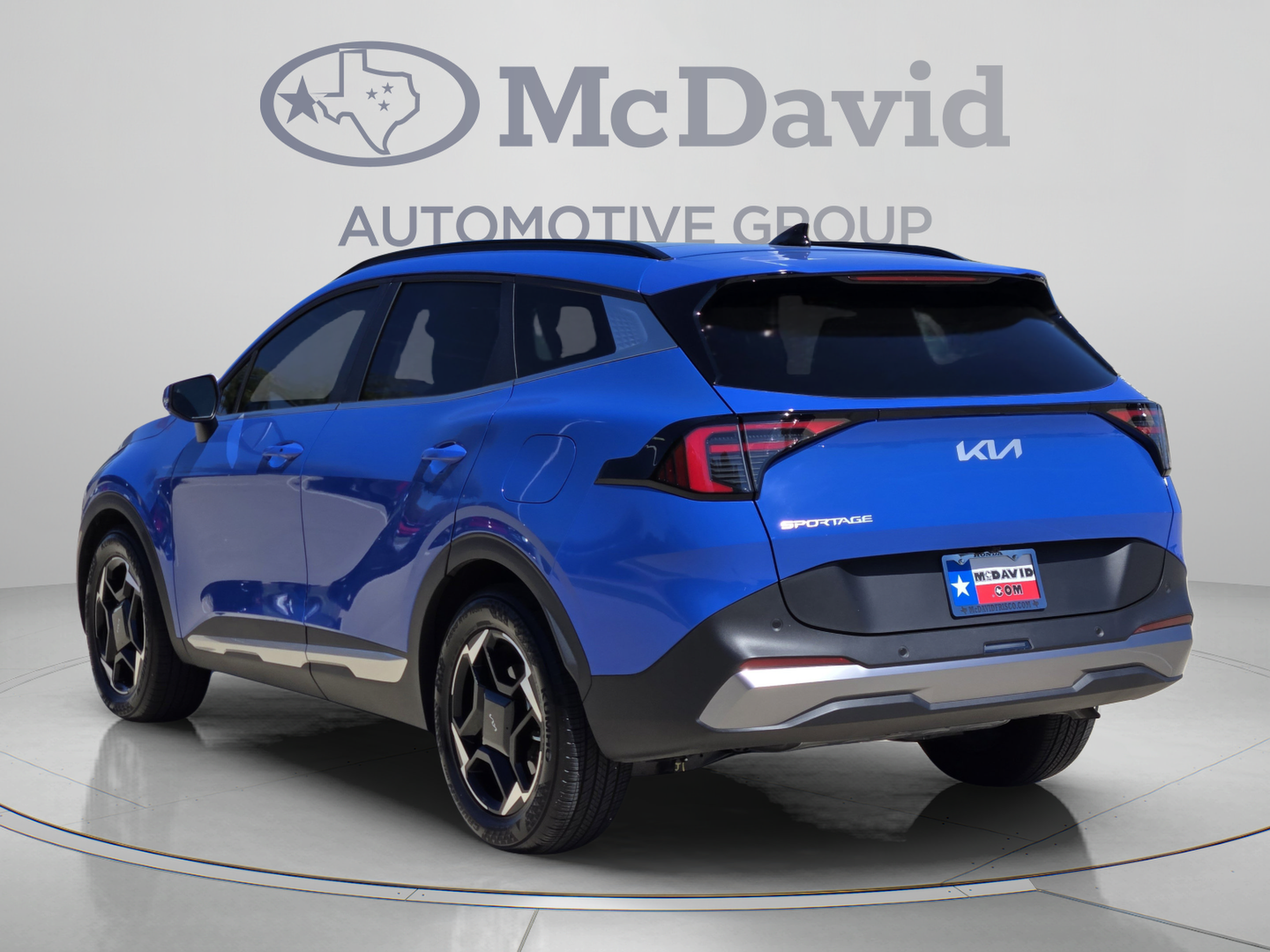 Used 2026 Kia Sportage EX w/ EX Panorama Roof Package FWD image 4