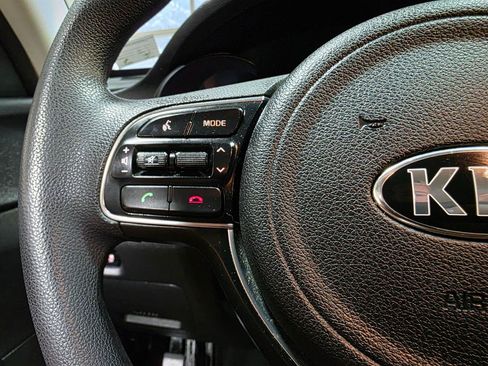 Used 2018 Kia Optima LX FWD image 27