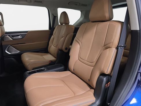 Certified 2025 INFINITI QX80 Sensory AWD/4WD image 11