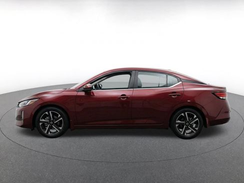 Used 2025 Nissan Sentra SV FWD image 4