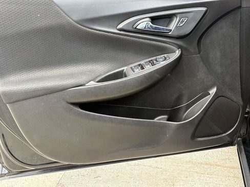 Used 2022 Chevrolet Malibu LS w/ LPO, Convenience Package 1 FWD image 10