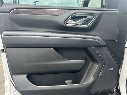 Used 2022 Chevrolet Tahoe Z71 image 22