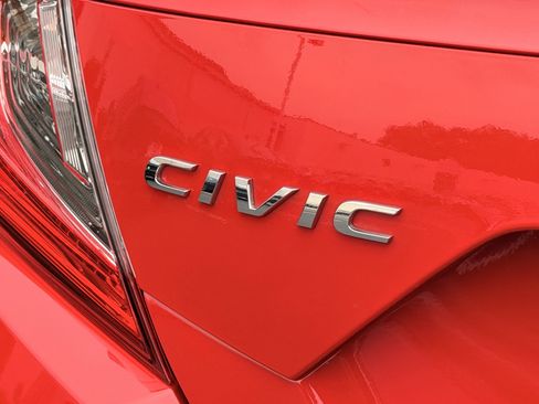 Used 2021 Honda Civic Sport image 27