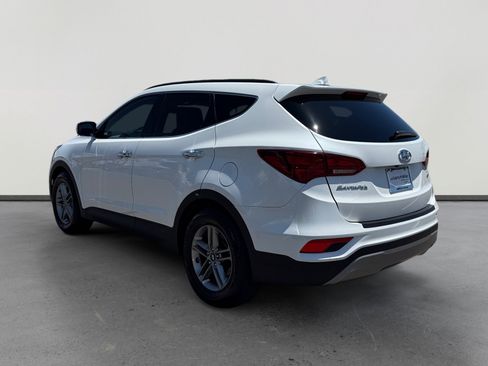 Used 2017 Hyundai Santa Fe Sport w/ 2.4L Tech Package 04 FWD image 3