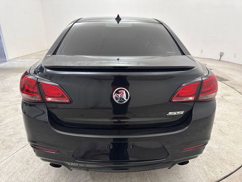 Used 2015 Chevrolet SS RWD image 21