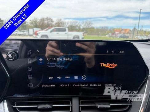 New 2026 Chevrolet Trax LT w/ LT Convenience Package FWD image 19