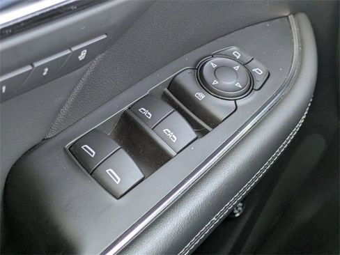 Used 2021 Buick Envision Essence w/ Sport Touring Package image 27