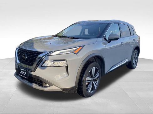 Used 2021 Nissan Rogue SL AWD/4WD image 3