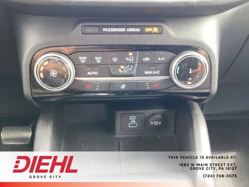 Used 2022 Ford Escape SE w/ Cold Weather Package AWD/4WD image 22