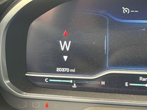 Used 2023 Chevrolet Tahoe RST w/ Luxury Package image 25