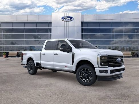 Used 2025 Ford F250 Platinum AWD/4WD image 7