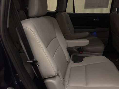 Used 2022 Honda Pilot Touring image 23