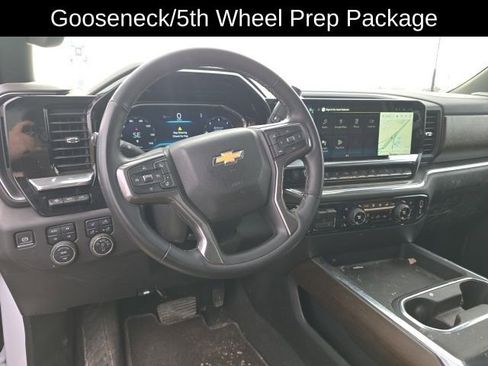Used 2025 Chevrolet Silverado 2500 High Country w/ High Country Premium Package image 8