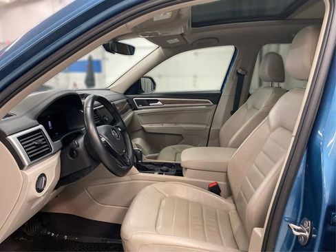 Used 2019 Volkswagen Atlas SEL Premium image 10