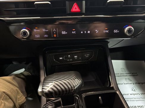 Used 2025 Kia K5 GT-Line w/ GT-Line Premium Package image 31