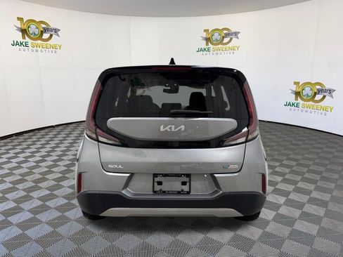 Certified 2023 Kia Soul EX FWD image 9