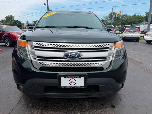 Used 2013 Ford Explorer XLT AWD/4WD image 2
