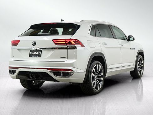 Used 2023 Volkswagen Atlas Cross Sport SEL Premium R-Line AWD/4WD image 5