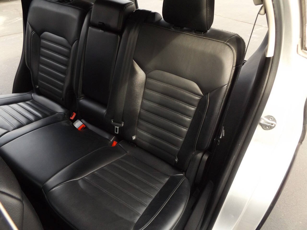 Used 2017 Ford Edge SEL w/ Equipment Group 201A AWD/4WD image 13