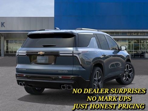 New 2026 Chevrolet Traverse High Country w/ LPO, Floor Liner Package FWD image 4