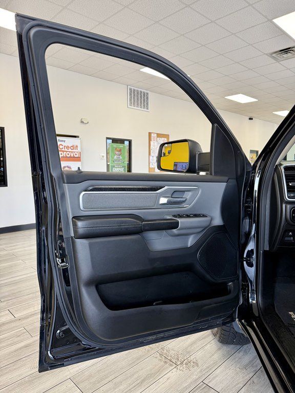 Used 2020 RAM 1500 Big Horn AWD/4WD image 14