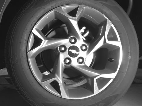 Used 2025 Chevrolet Trax LT FWD image 14
