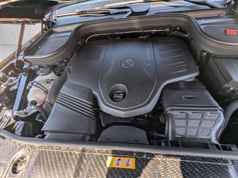 New 2026 Mercedes-Benz GLS 450 4MATIC image 16