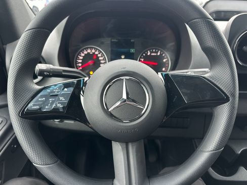New 2025 Mercedes-Benz Sprinter 2500 image 22