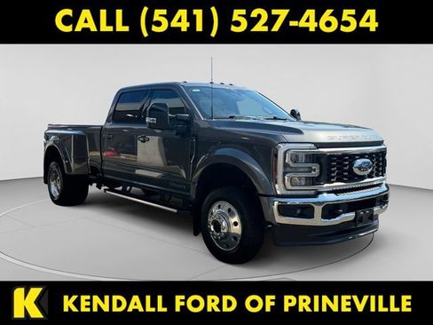 Used 2025 Ford F450 Lariat w/ FX4 Off-Road Package AWD/4WD image 7