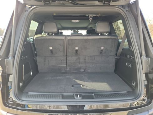 New 2026 Jeep Grand Wagoneer Limited image 15