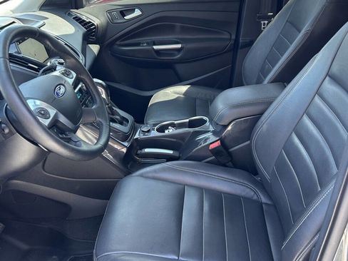 Used 2016 Ford Escape Titanium w/ Equipment Group 301A FWD image 16
