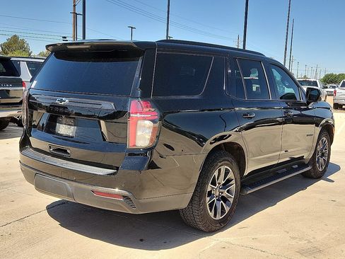 Used 2021 Chevrolet Tahoe Z71 w/ Z71 Off-Road Package AWD/4WD image 3