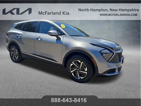 Used 2023 Kia Sportage LX AWD/4WD image 8