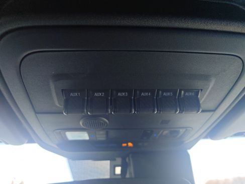 Used 2024 Ford Bronco Black Diamond image 21