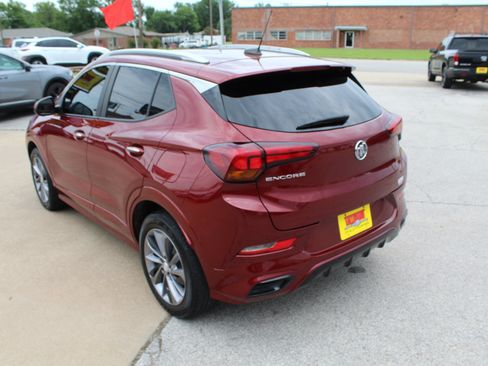 Used 2023 Buick Encore GX Select w/ Sport Touring Package FWD image 42