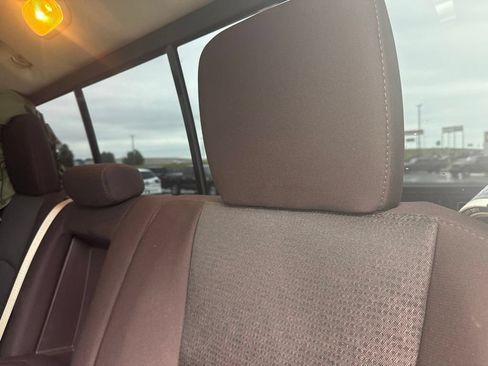 Used 2014 RAM 2500 Big Horn AWD/4WD image 9