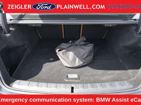 Used 2023 BMW 330e xDrive w/ Driving Assistance Package AWD/4WD image 10