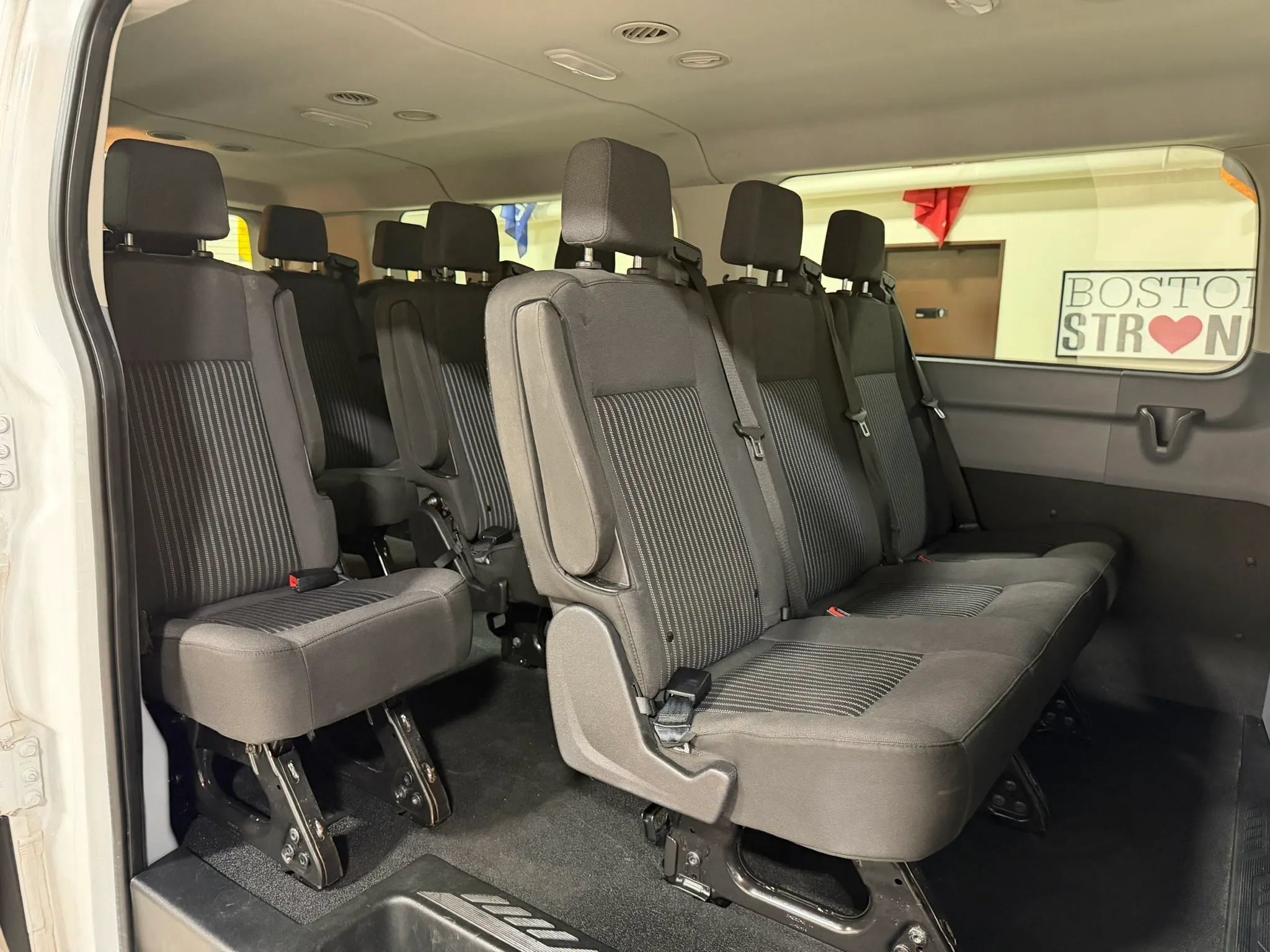 Used 2019 Ford Transit 350 XLT RWD image 32