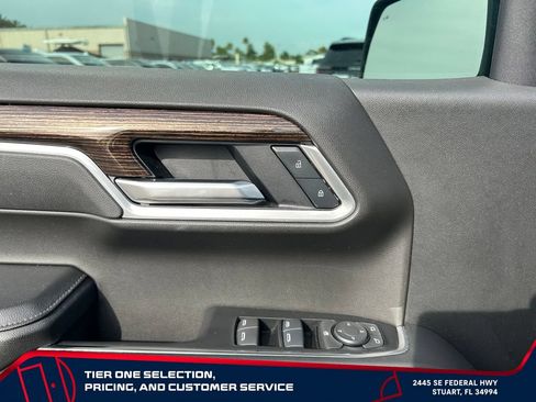 Used 2025 GMC Sierra 1500 Elevation w/ Elevation Premium Package AWD/4WD image 23