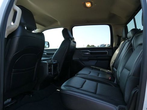 Used 2019 RAM 1500 Big Horn AWD/4WD image 19