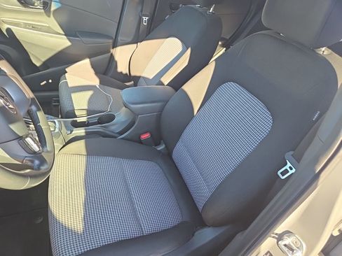 Used 2021 Hyundai Kona Night image 5