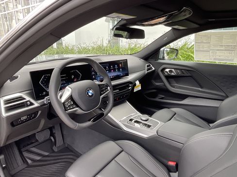 New 2026 BMW 230i 230i w/ Convenience Package image 9